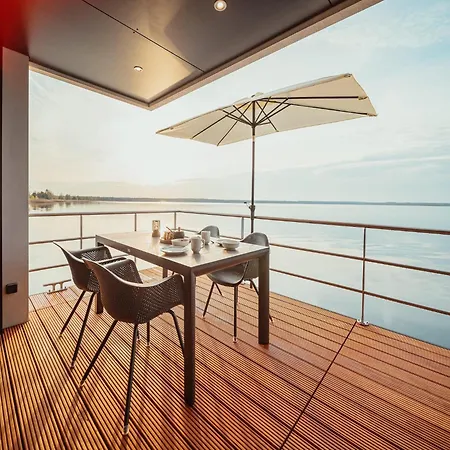 Hotel en barco Hausboot Am Graebendorfer *