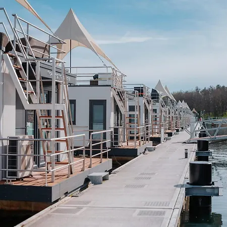 Hausboot Am Graebendorfer Botel