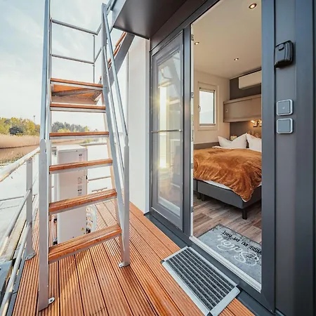 Hausboot Am Graebendorfer * Laasow